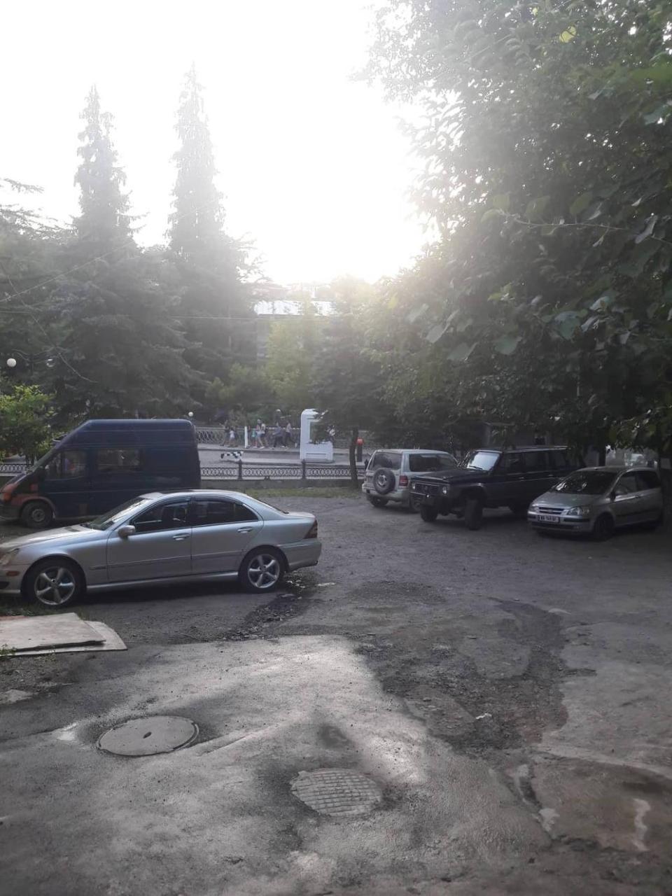 Parkside Apartment Боржомі Екстер'єр фото